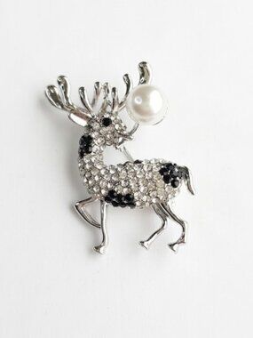 Christmas Brooch Reindeer Pearl crystal 🆕